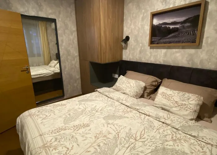 Pine * ズラティボール